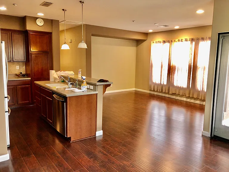 193 W Luna Loca Ln — Photo 6