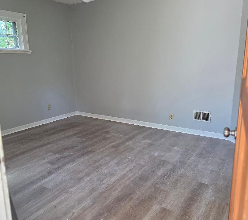 bedroom1