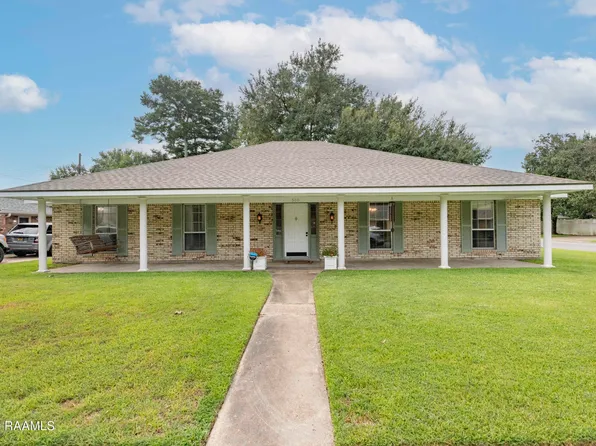 500 Kees Cir, Lafayette, LA 70506