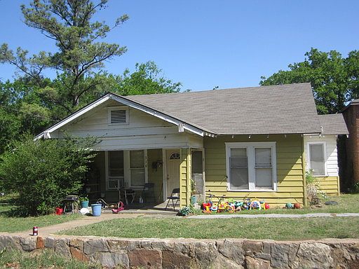 1st image of 316 NW 25th St