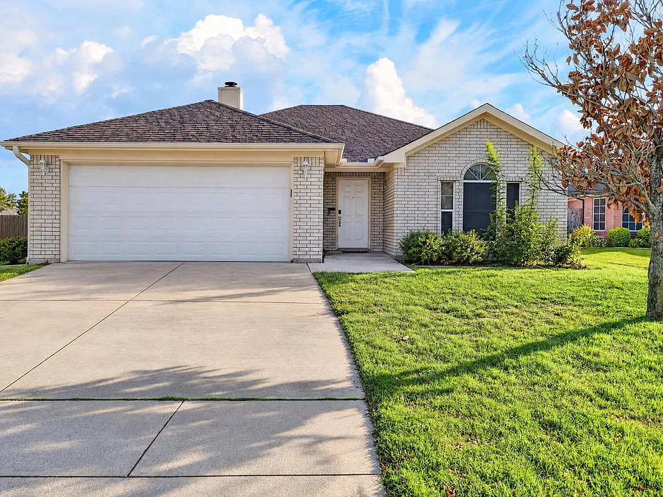 501 Asher Ct
