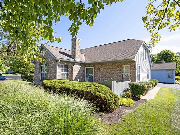 4th image of 1251 Villa Oaks Ct