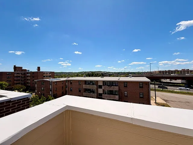 1116 K St SE — Photo 37