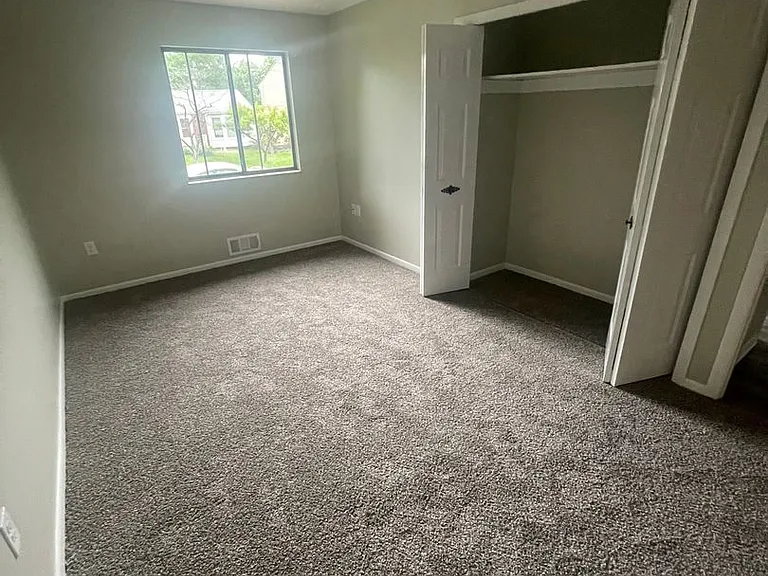 177 S Grandview Ave — Photo 1