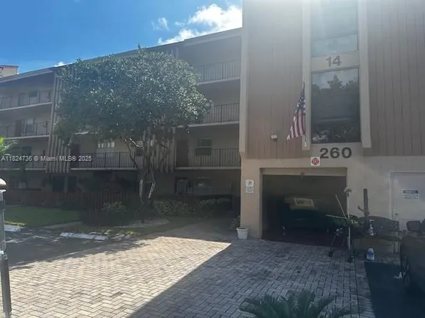 260 NW 76th Ave APT 203, Margate, FL 33063