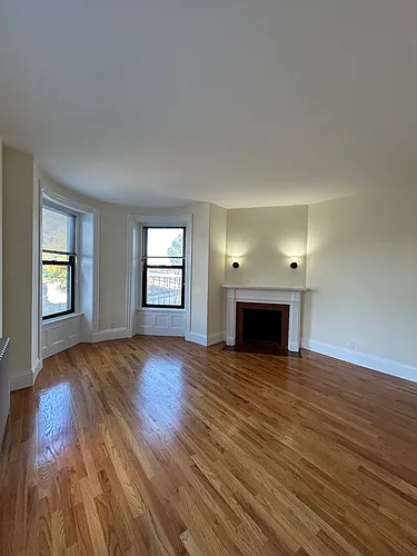 504 Beacon St #15 Photo 1