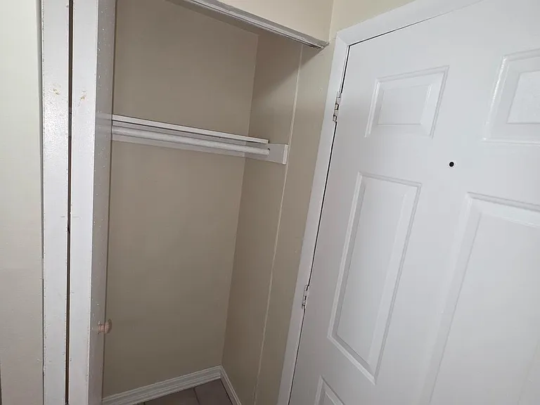 5407 Fallriver Row Ct — Photo 3