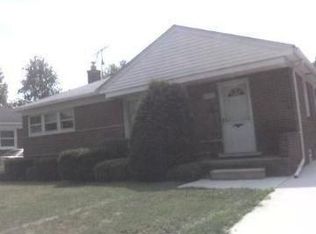 28071 Alger Blvd, Madison Heights, MI 48071