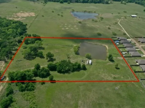 600 S Barnes Rd, Mabank, TX 75147