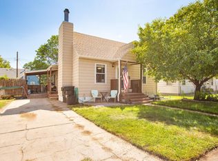1311 E Circle Dr, Mccook, NE 69001