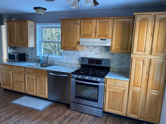 2nd image of 27 Carlson Ave