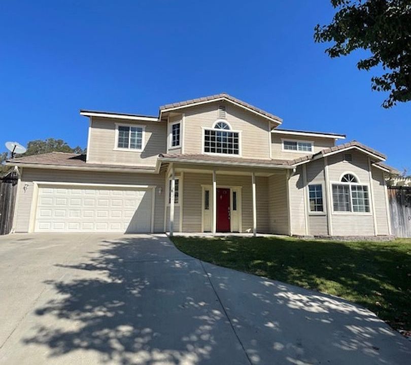 1st image of 521 Red River Dr