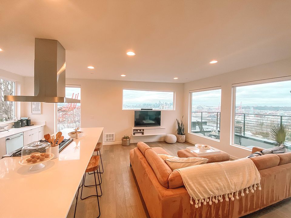 Top level kitchen & living