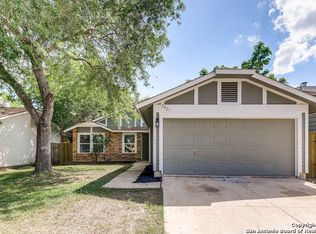 8427 Cascade Ridge Dr, San Antonio, TX 78239