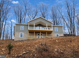 434 Old Oak Ln, Front Royal, VA 22630