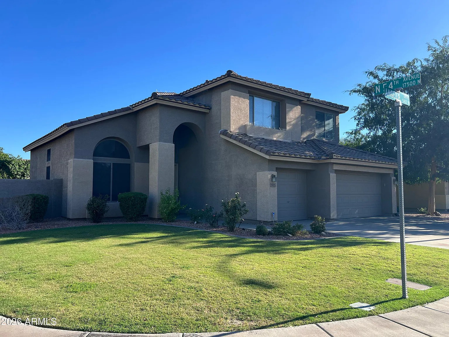 5 bed, 3.0 bath, 2649 sqft, $2,900 — Photo 4