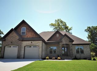 623 Claystone Dr, Boiling Springs, SC 29316