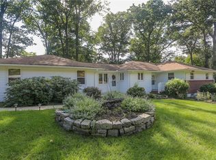 15 Oakwood Ter, Spring Valley, NY 10977