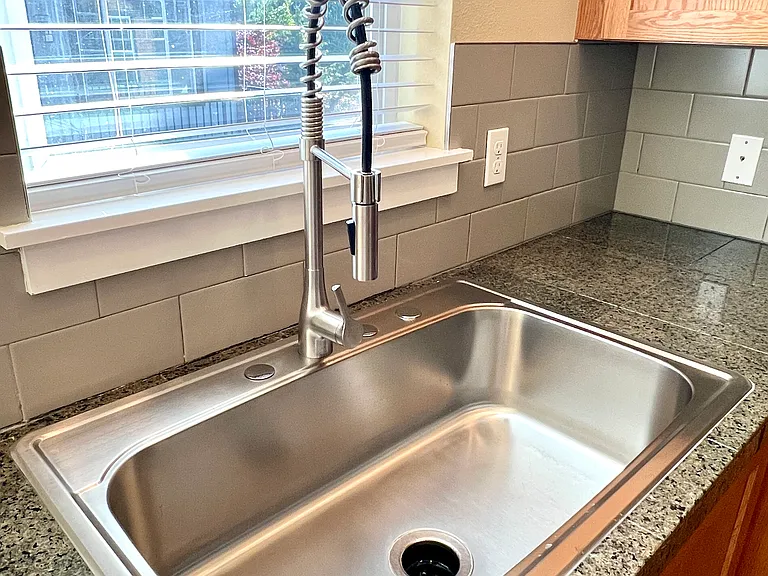 Brand new kitchen sink