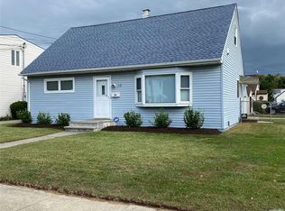 26 Todd Rd, Valley Stream, NY 11580