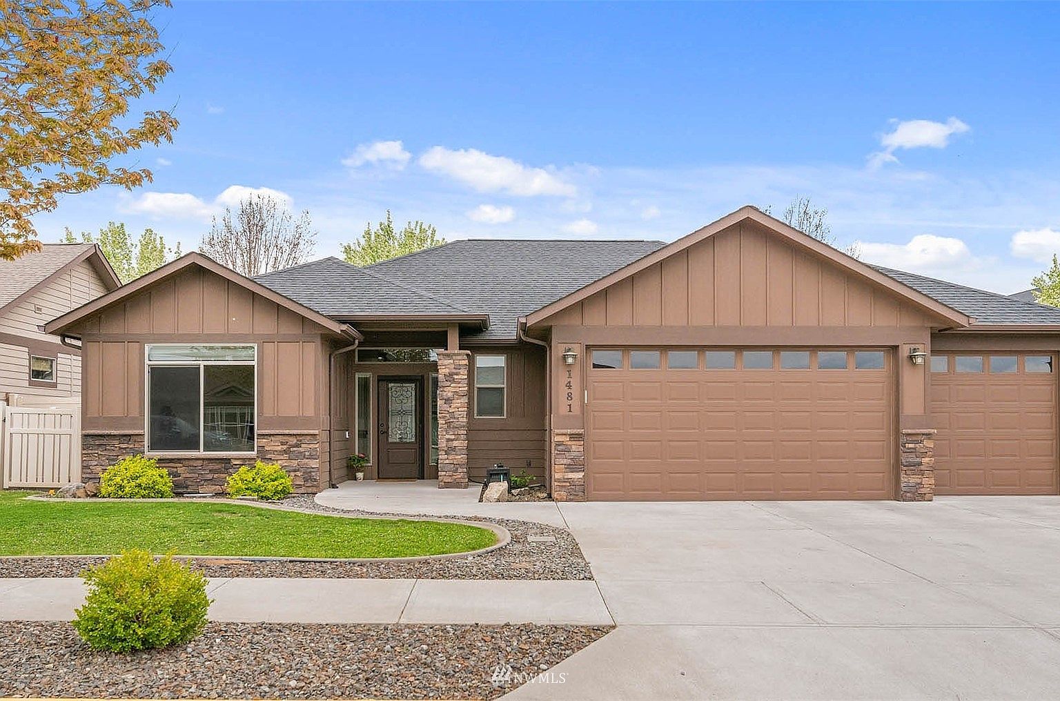 1481 Copper Loop, East Wenatchee, WA 98802 Zillow