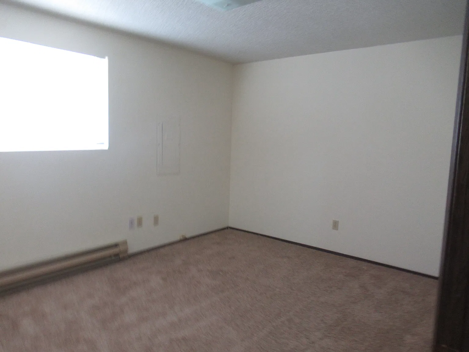 2 bed, 1000 sqft, $2,250 — Photo 3