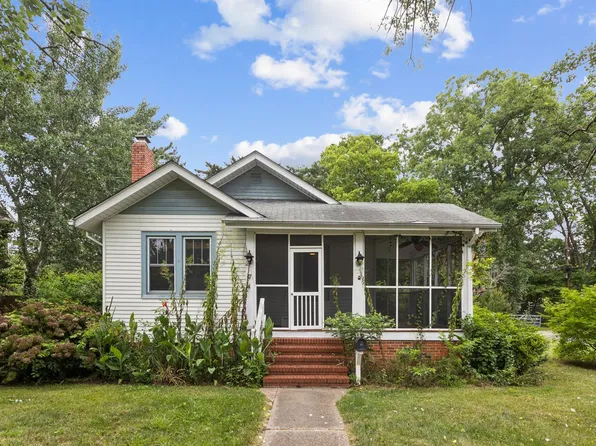 7 Willoughby Pl, Hampton, VA 23661