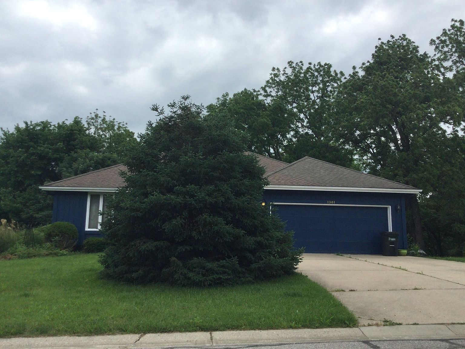 1301 NW Delwood Dr, Blue Springs, MO 64015 Zillow