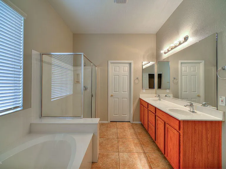 26237 N 74th Ln — Photo 11