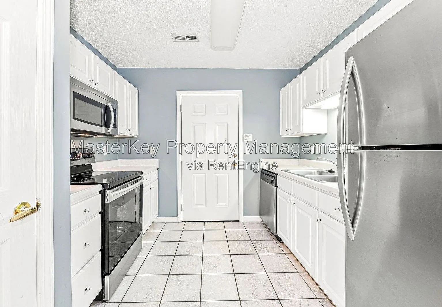 2 bed, 2.0 bath, 1291 sqft, $1,700 — Photo 4