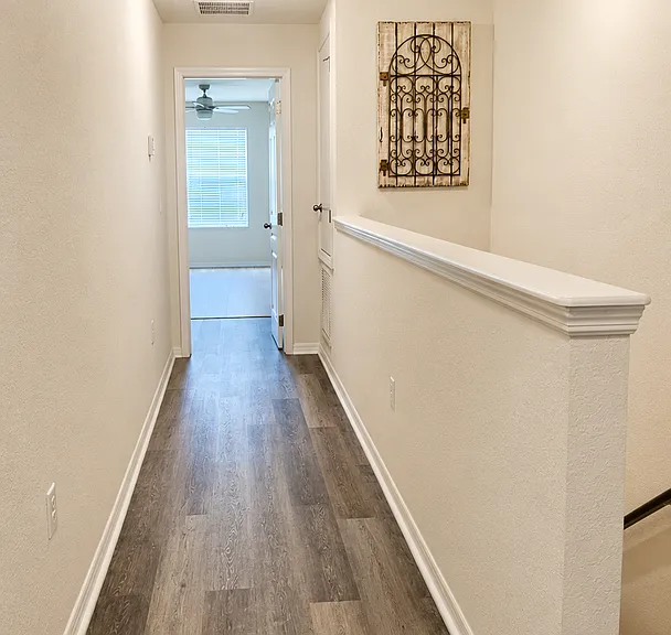 233 Primrose Dr — Photo 5