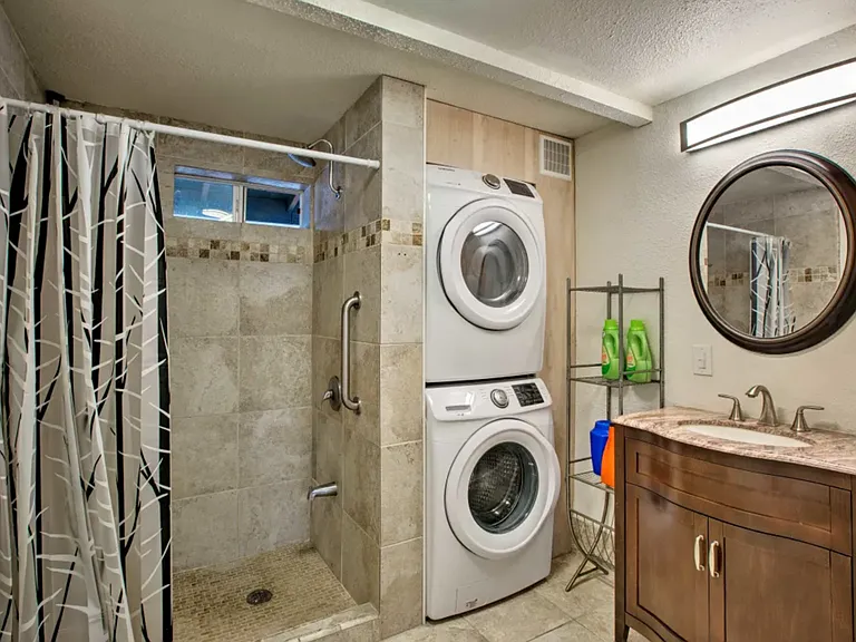 Nihi St — Photo 4