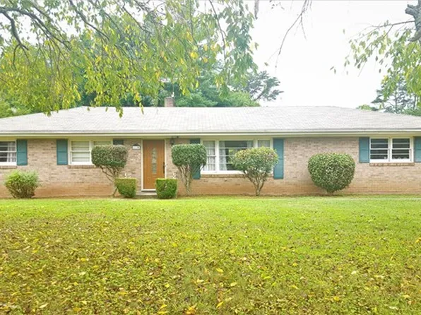 649 Curtis Bridge Rd, North Wilkesboro, NC 28659