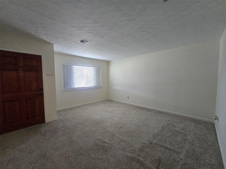 308 Mackeral St — Photo 10