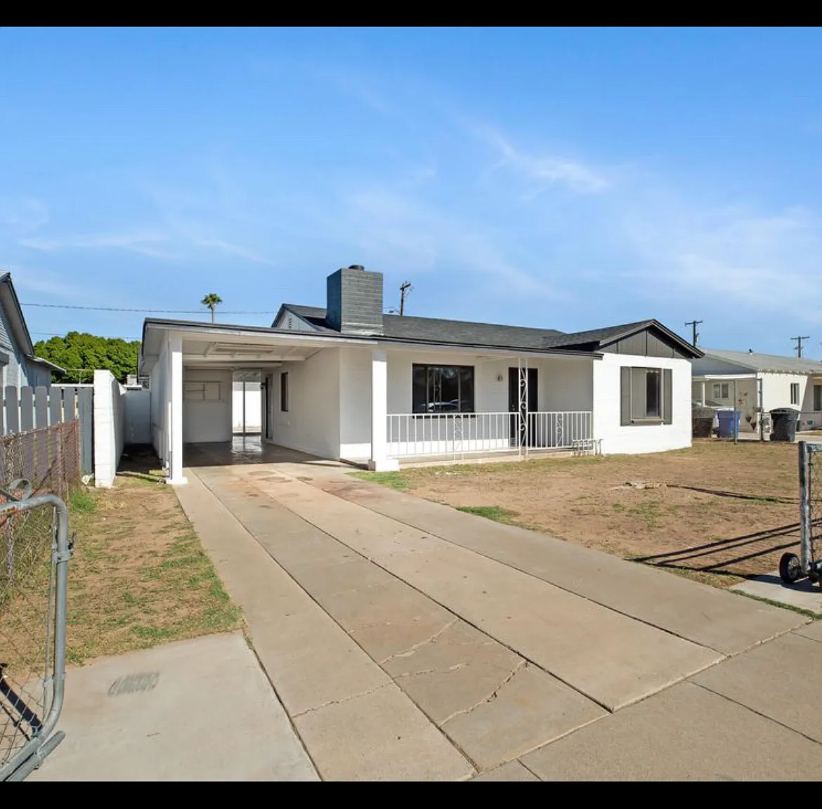514 W 1st St — Photo 1