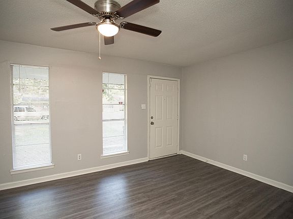 5th image of 9406 Southwest Dr