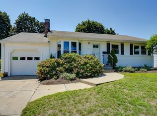 17 Pelham Rd, Waltham, MA 02453