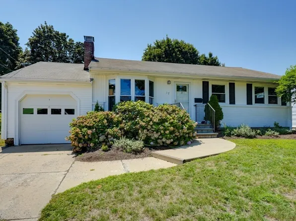 17 Pelham Rd, Waltham, MA 02453