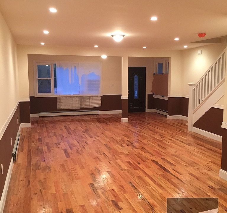 1st image of 3884 Seton Ave #1