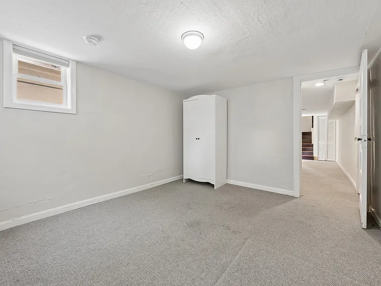 512 Jackson St — Photo 23