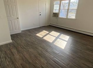 112 Curtis Ln #1, Yonkers, NY 10710