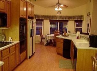 23274 Woodford Tehachapi Rd, Tehachapi, CA 93561