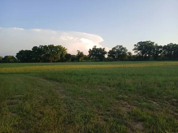 787 Greenwood Ln, Saint Jo, TX 76239