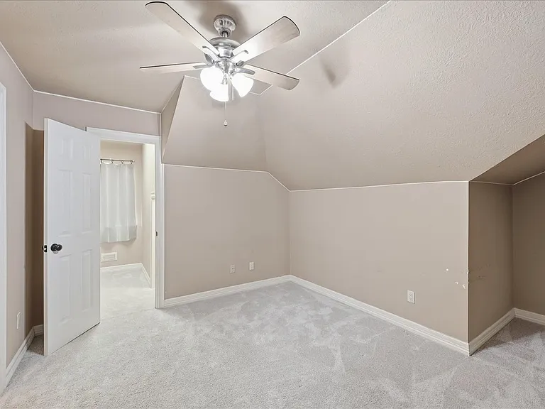 108 Wade St — Photo 21