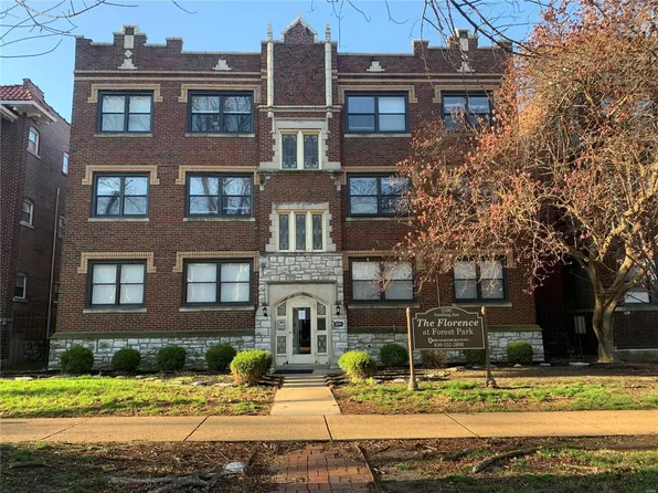 5590 Pershing Ave, Saint Louis, MO 63112