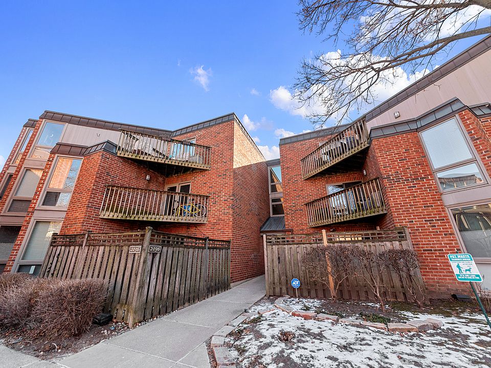1st image of 2036 N Larrabee St APT 8102