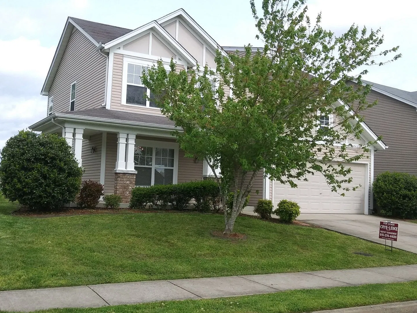 3BR in Donelson Neighborhood — Photo 1