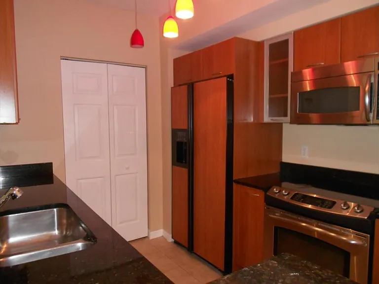 700 E Boynton Beach Blvd — Photo 16