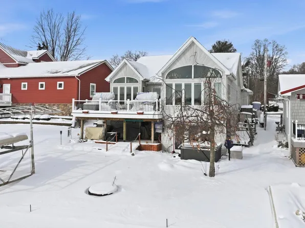 610 N Albert Eckert Dr, North Webster, IN 46555