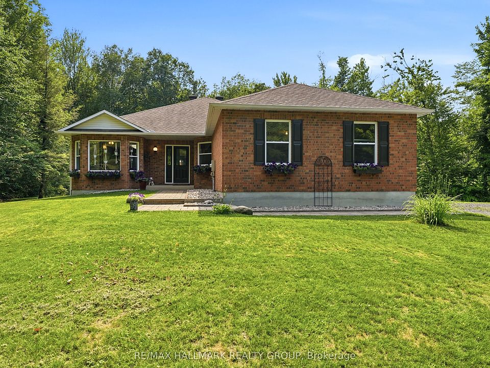 1st image of 18 Josteen Dr